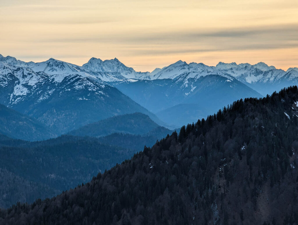 Schafreuter, Hochkarspitze und Wörner