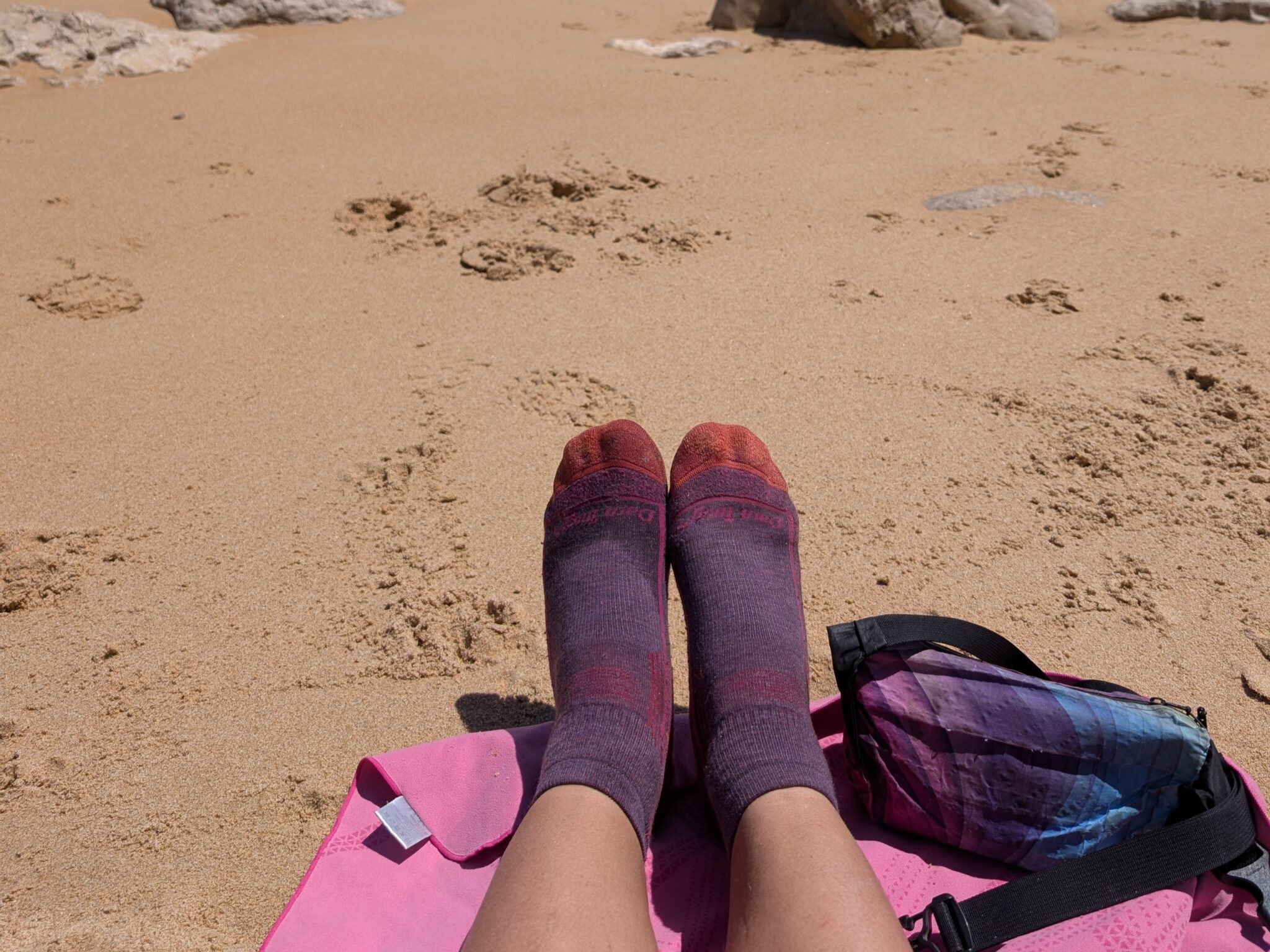 Meine Darn Tough Socken auf dem Fischerweg in Portugal