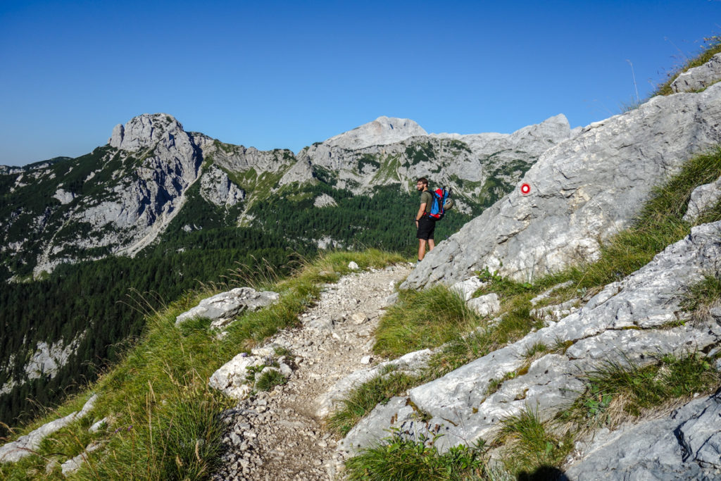 Querung zur Vodnikov Hütte