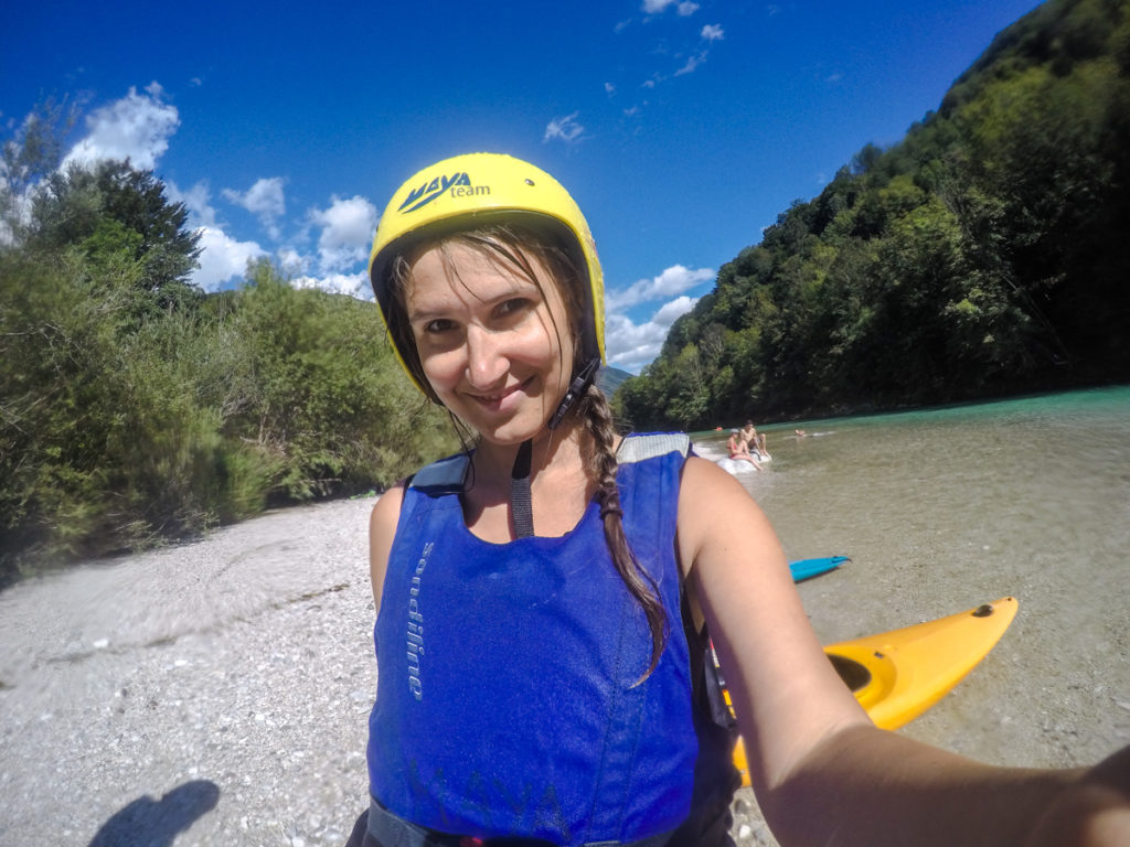 Wildwasserkajaken auf der Soča