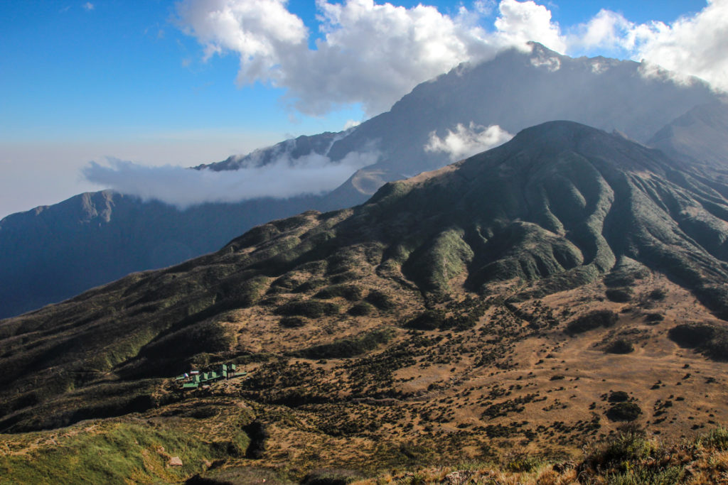 Blick auf die Saddle Hut