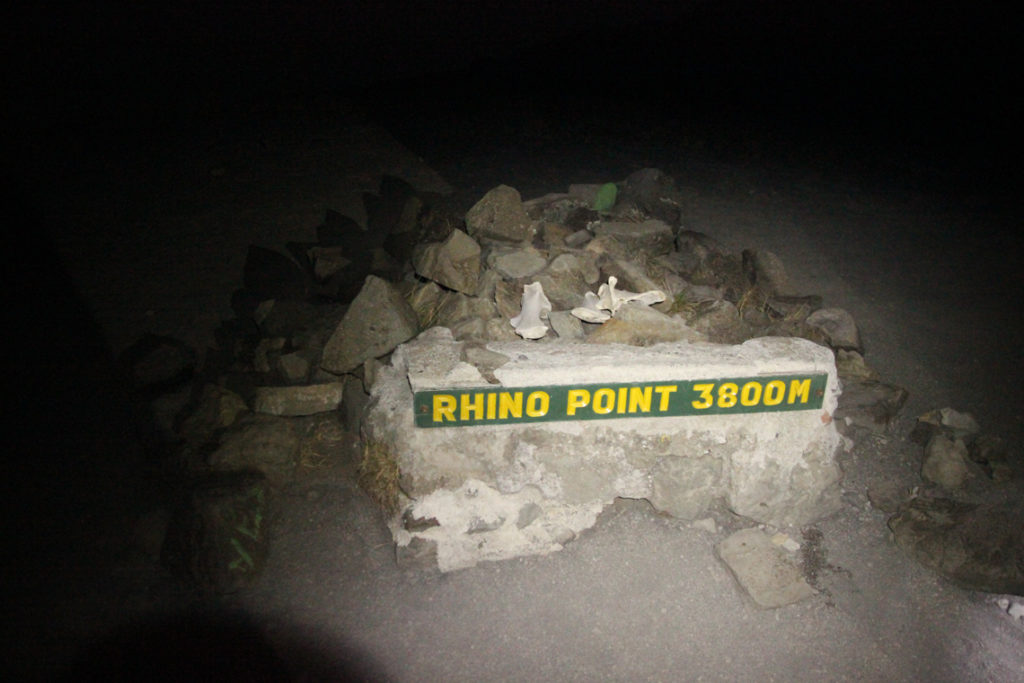Rhino Point in der Dunkelheit