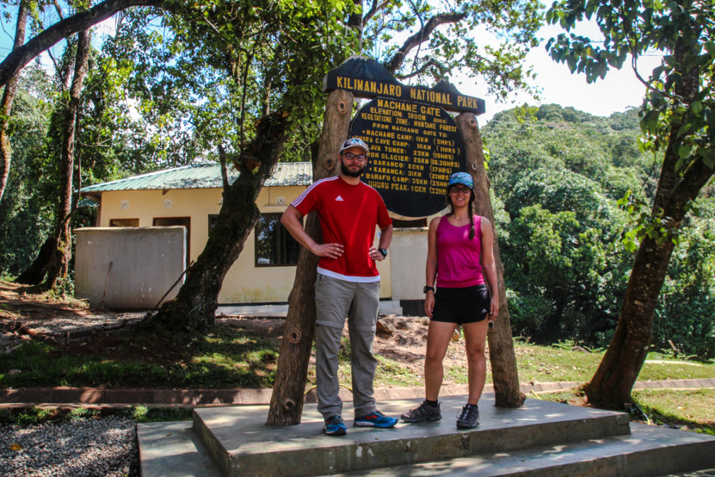 Start am Machame Gate auf 1.828m