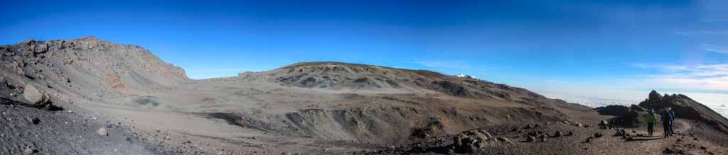 Der Krater am Uhuru Peak (links)