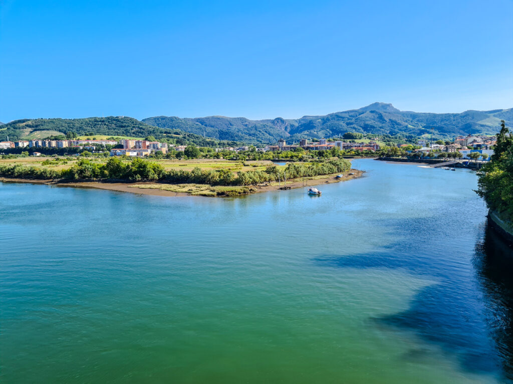 Rio Bidasoa, Grenzfluss zwischen Frankreich und Spanien