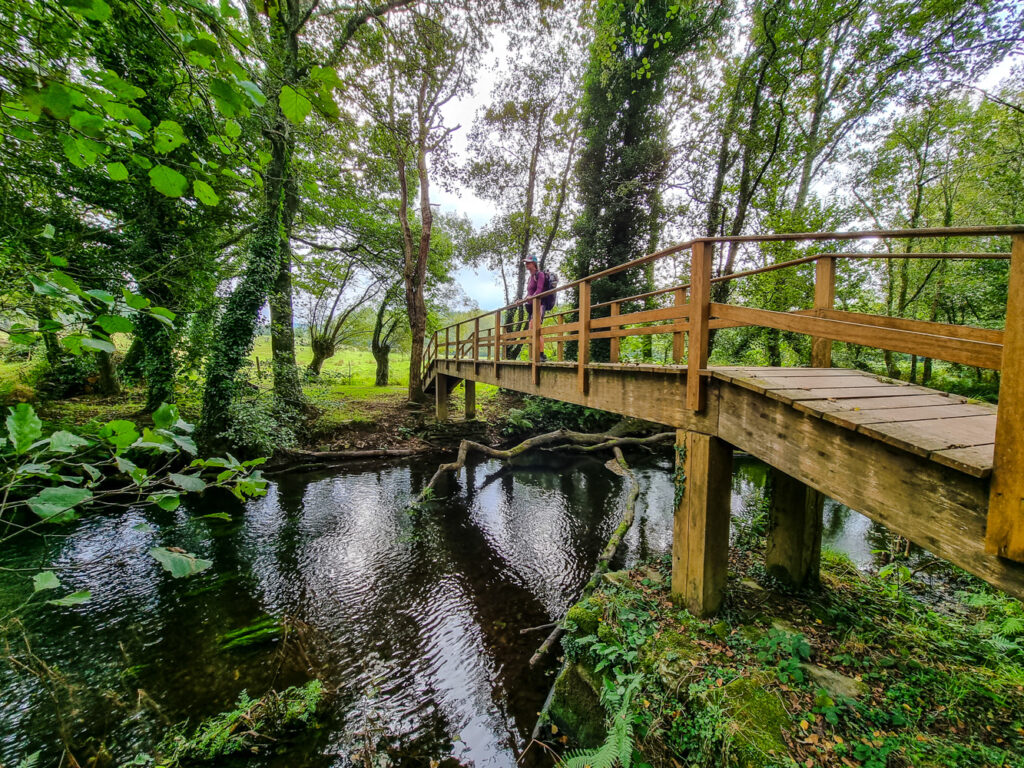Brücke über den Rio Anllo