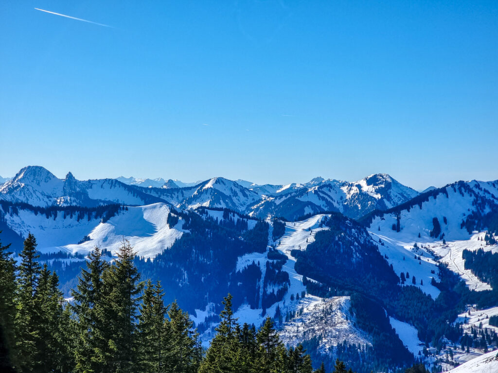 Blick auf Blankenstein, Risserkogel und Wallberg