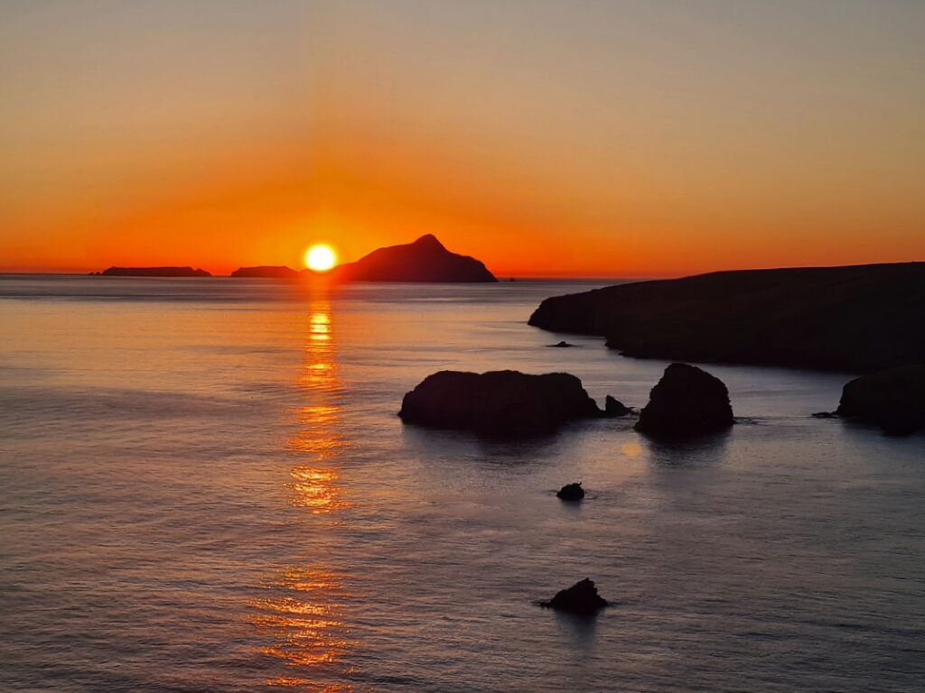Sonnenaufgang hinter Anacapa Island