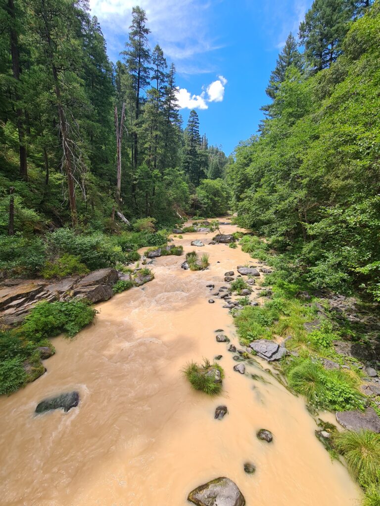 Milchschokoladenfluss