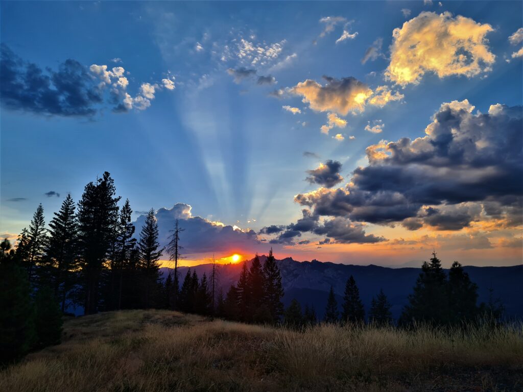 Castle Crags im Sonnenuntergang