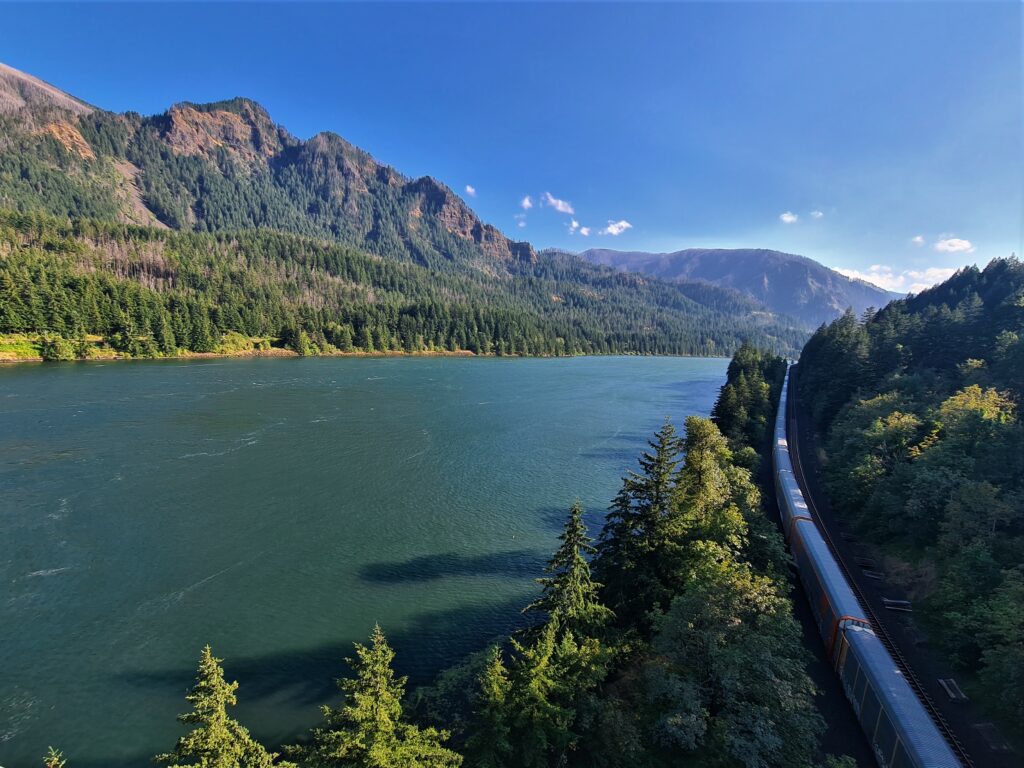 Blick von der Bridge of the Gods