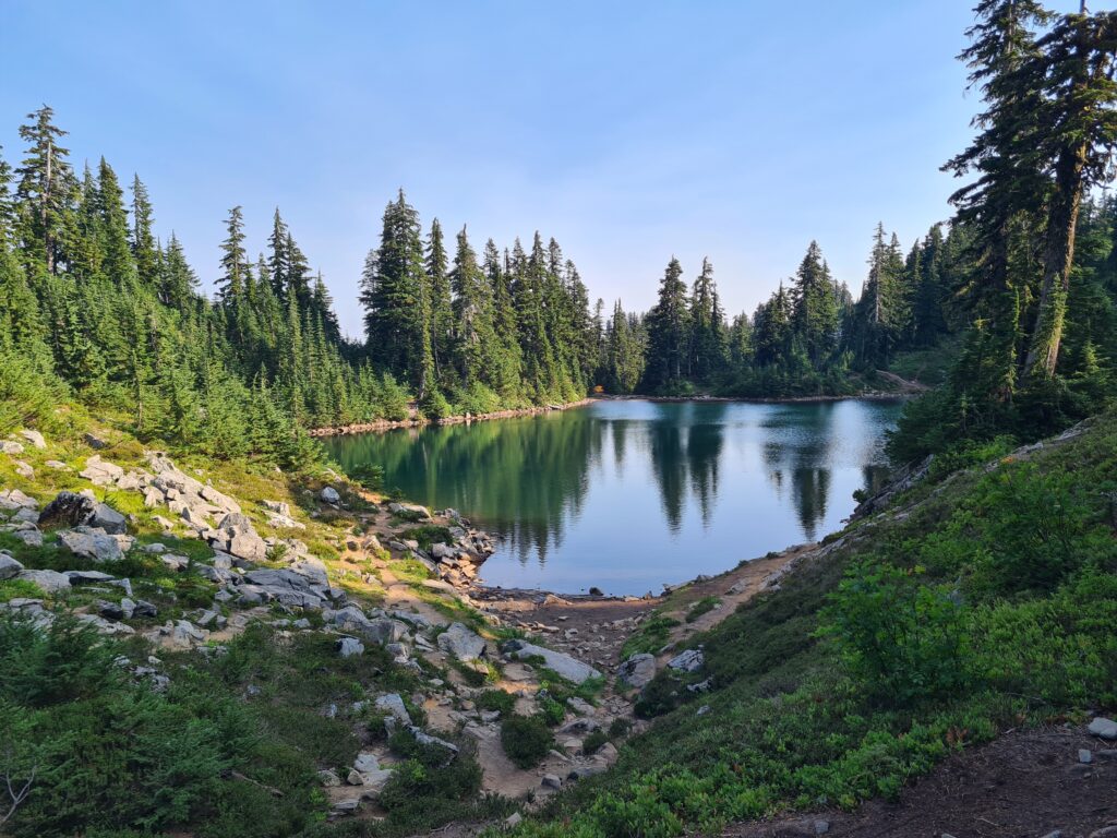 Joe Lake nach dem Aufstieg von Snoqualmie Pass