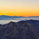 Sonnenaufgang am Gipfel von Mount Baldy