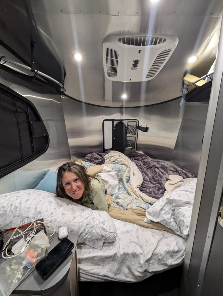 Von Schneestürmen zu einer Airstream-Oase, dank der Kette der Freundlichkeit