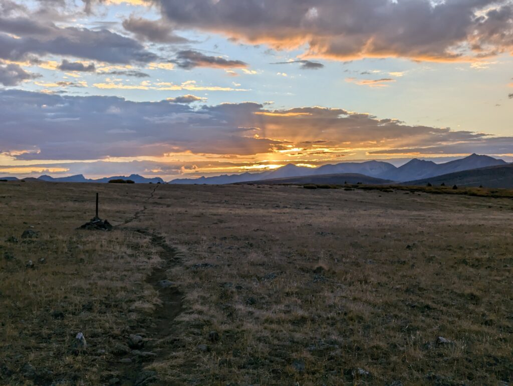 Die San Juans empfangen uns mit einem atemberaubenden Sonnenuntergang