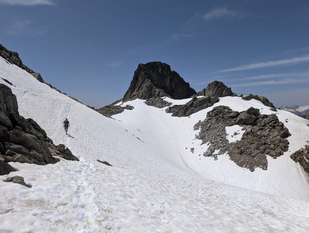 Schneefelder auf dem Weg zum Brévent