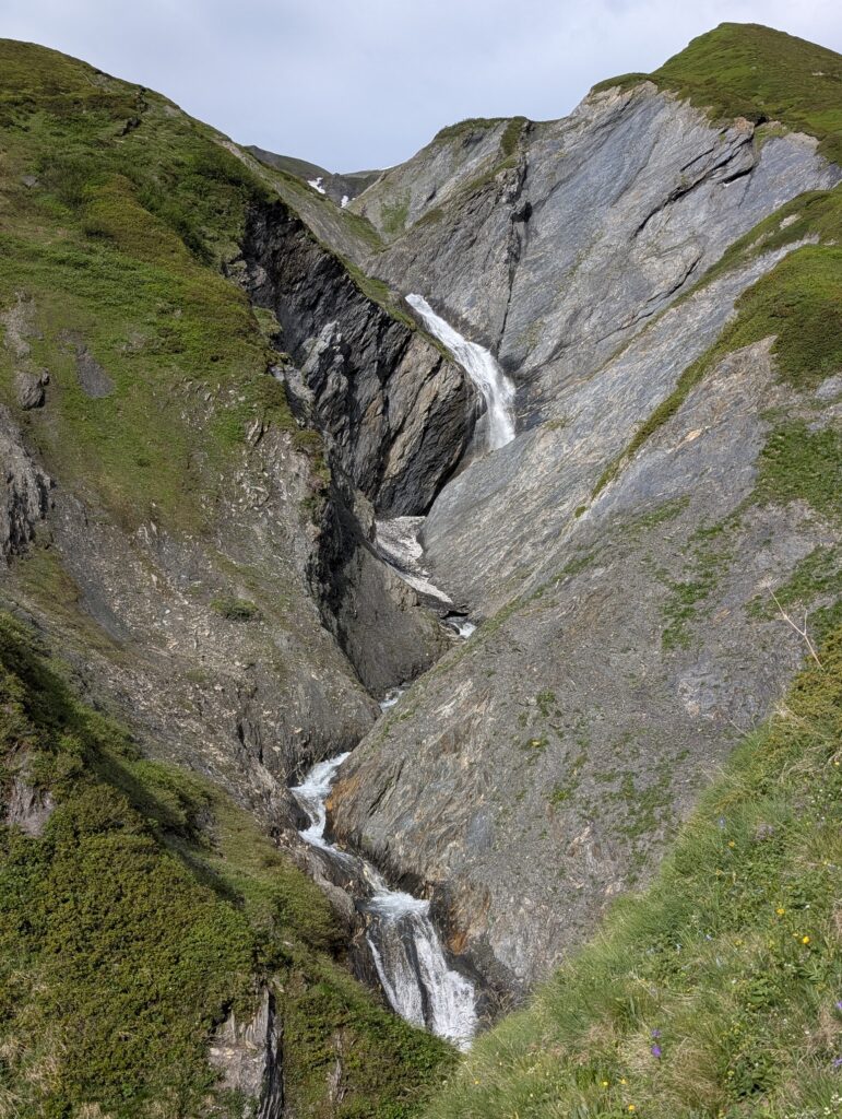 Abstieg nach La Ville des Glaciers