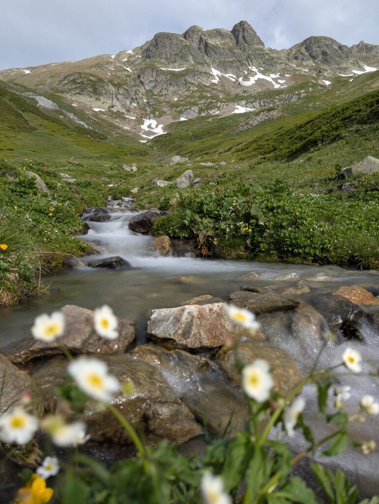 Abstieg nach La Ville des Glaciers
