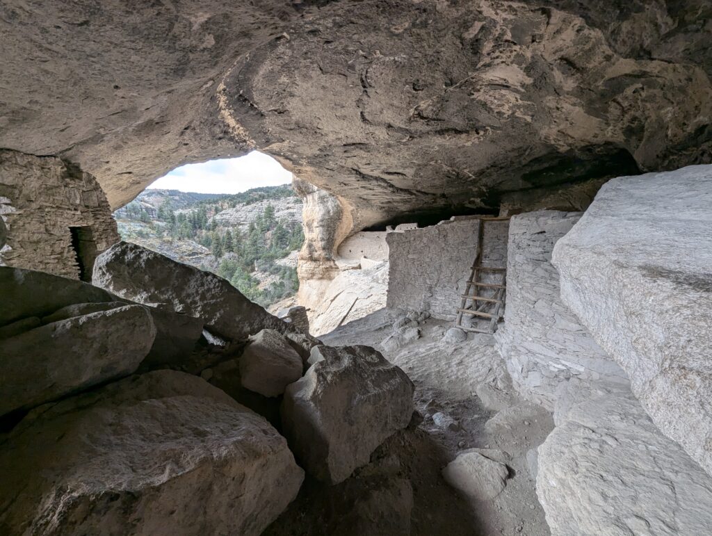 Gila Cliff Dwellings