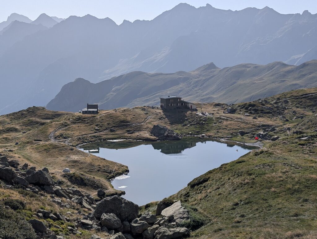 Herz-See Lac de Pombie mit Hütte