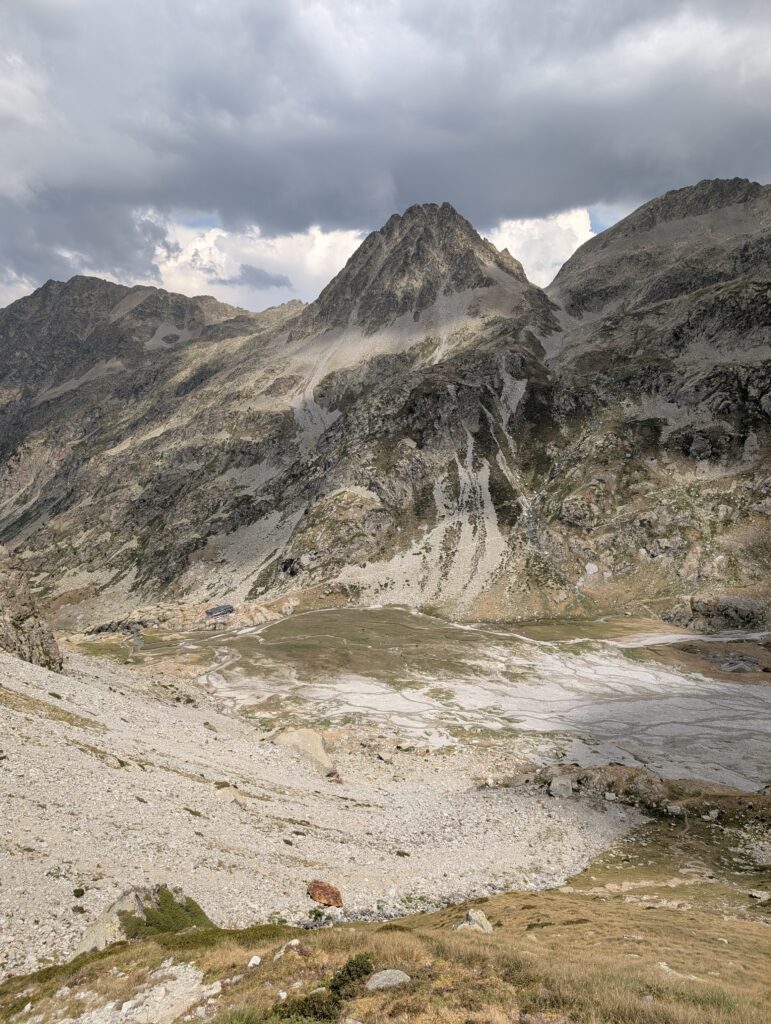 Blick auf das Refuge des Oulettes de Gaube