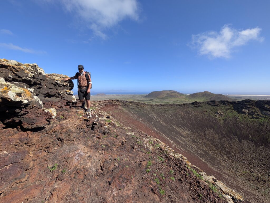 Am Kraterrand von Calderón Hondo