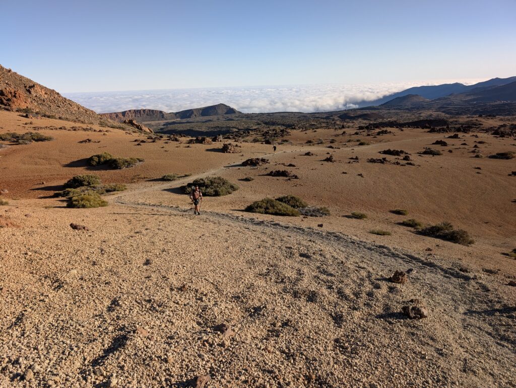 Morgendlicher Aufstieg zum Teide