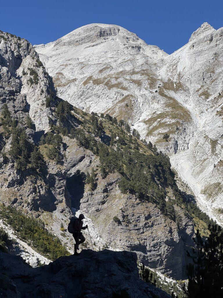 Abstieg nach Valbona