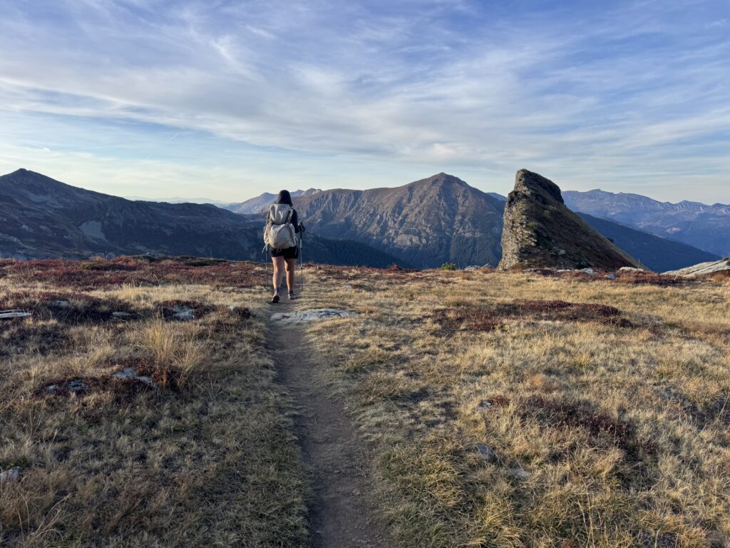 Abstieg zum Ali Peja-Pass